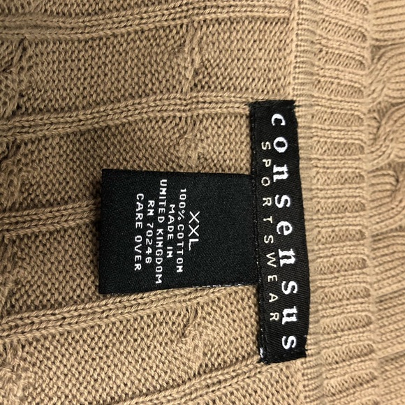 Consensus Sportswear tan V-neck sweater vest size XXL - Picture 6 of 6